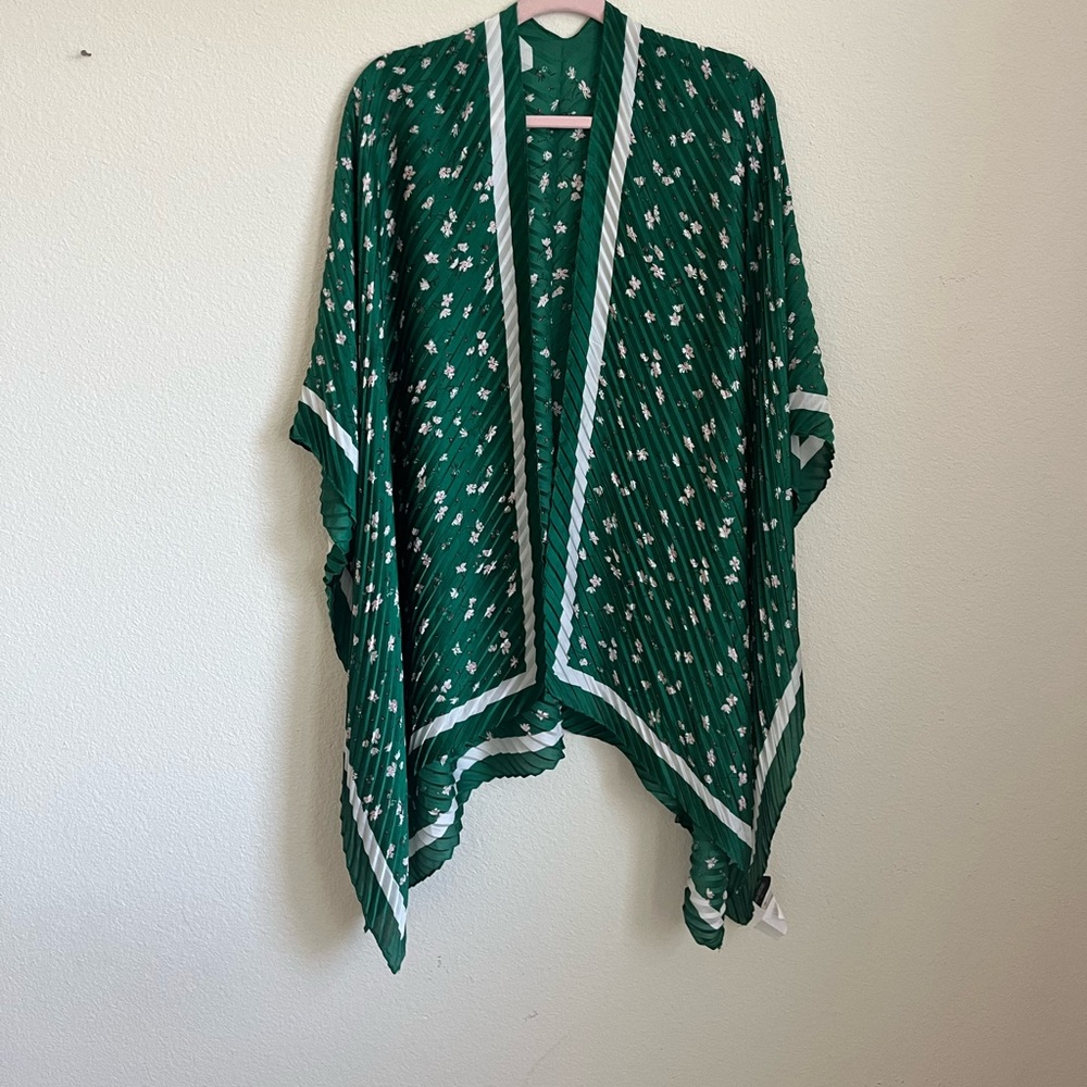 Banana Republic Kimono